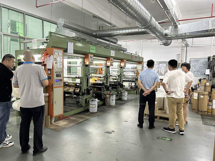 久信達歡迎添可智能看廠，為您帶來環(huán)保包裝解決方案(圖3)